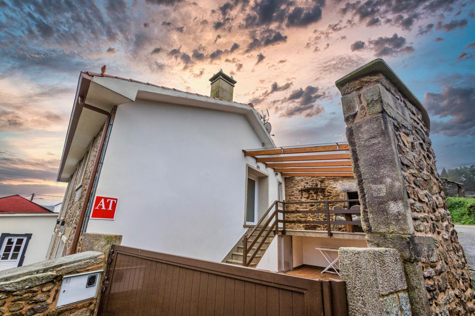 Apartamentos Curras En Tourinan Luaran gambar